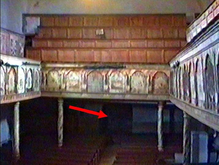 Eingang zum Westturm 