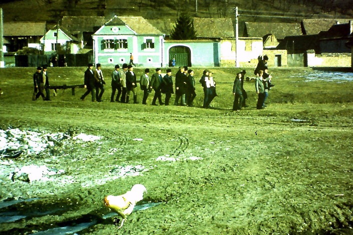 Umzug mit der Nachbarschaftslade 1986